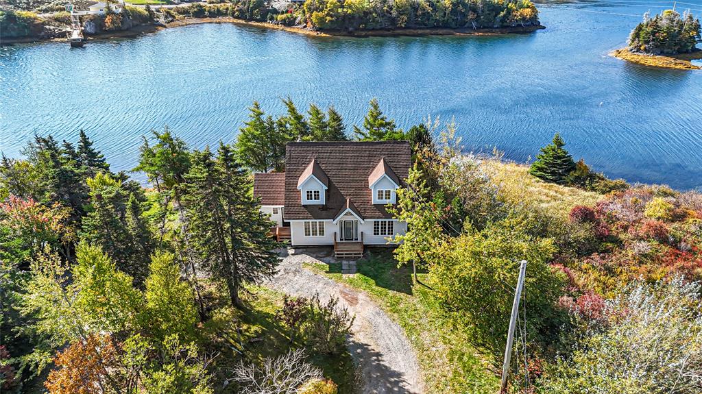 12 LEO POWER'S ROAD, LITTLE BAY, Newfoundland, Canada A0E 2H0, ,2 BathroomsBathrooms,Residential,Sold,LEO POWER'S ROAD,6029