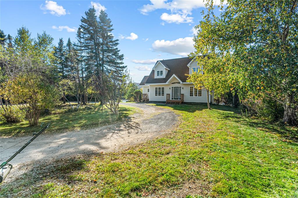 12 LEO POWER'S ROAD, LITTLE BAY, Newfoundland, Canada A0E 2H0, ,2 BathroomsBathrooms,Residential,Sold,LEO POWER'S ROAD,6029