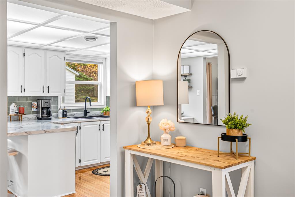 274 MARINE DRIVE, MARYSTOWN, Newfoundland, Canada A0E 2M0, ,2 BathroomsBathrooms,Residential,For Sale,MARINE DRIVE,6031