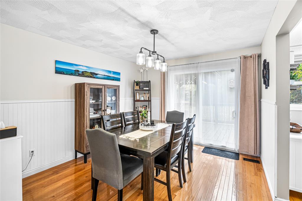 274 MARINE DRIVE, MARYSTOWN, Newfoundland, Canada A0E 2M0, ,2 BathroomsBathrooms,Residential,For Sale,MARINE DRIVE,6031