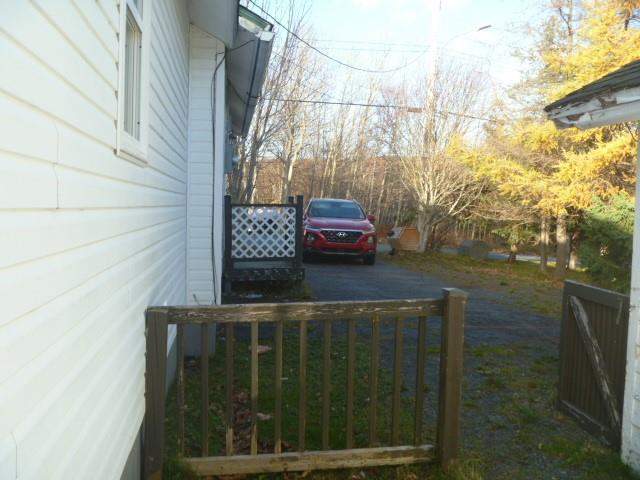 25 PENNYS HILL, VICTORIA, Newfoundland, Canada A0A 4G0, ,2 BathroomsBathrooms,Residential,Sale Pending,PENNYS HILL,6039