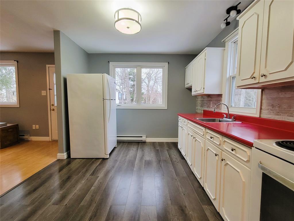 25 PENNYS HILL, VICTORIA, Newfoundland, Canada A0A 4G0, ,2 BathroomsBathrooms,Residential,Sale Pending,PENNYS HILL,6039