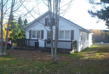 25 PENNYS HILL, VICTORIA, Newfoundland, Canada A0A 4G0, ,2 BathroomsBathrooms,Residential,Sale Pending,PENNYS HILL,6039