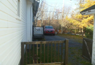 25 PENNYS HILL, VICTORIA, Newfoundland, Canada A0A 4G0, ,2 BathroomsBathrooms,Residential,Sale Pending,PENNYS HILL,6039