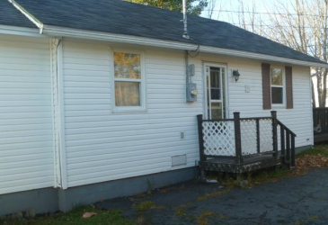 25 PENNYS HILL, VICTORIA, Newfoundland, Canada A0A 4G0, ,2 BathroomsBathrooms,Residential,Sale Pending,PENNYS HILL,6039