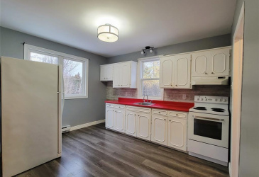 25 PENNYS HILL, VICTORIA, Newfoundland, Canada A0A 4G0, ,2 BathroomsBathrooms,Residential,Sale Pending,PENNYS HILL,6039