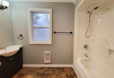 25 PENNYS HILL, VICTORIA, Newfoundland, Canada A0A 4G0, ,2 BathroomsBathrooms,Residential,Sale Pending,PENNYS HILL,6039