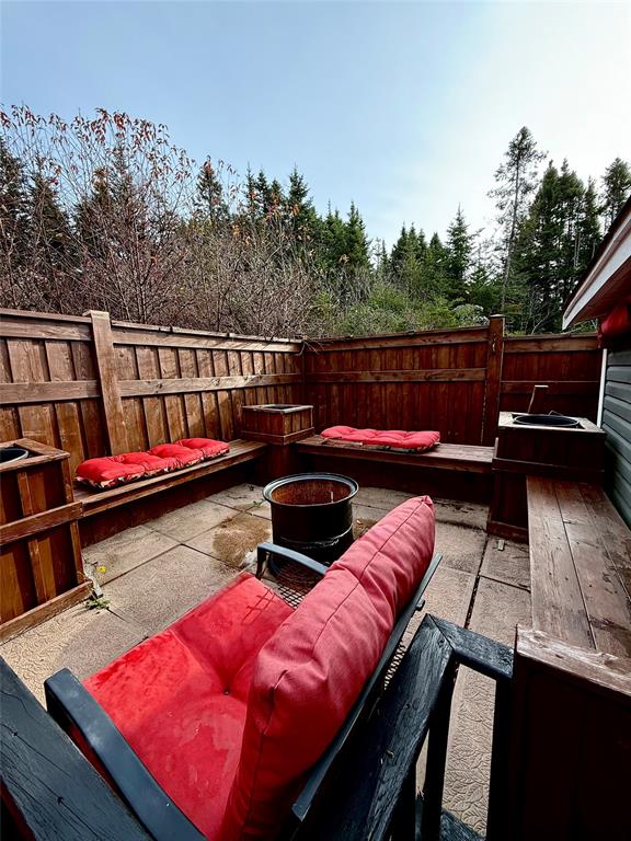 2 MAIN ROAD, GOOSEBERRY COVE, Newfoundland, Canada A0E 2A0, ,1 BathroomBathrooms,Residential,Sale Pending,MAIN ROAD,6040