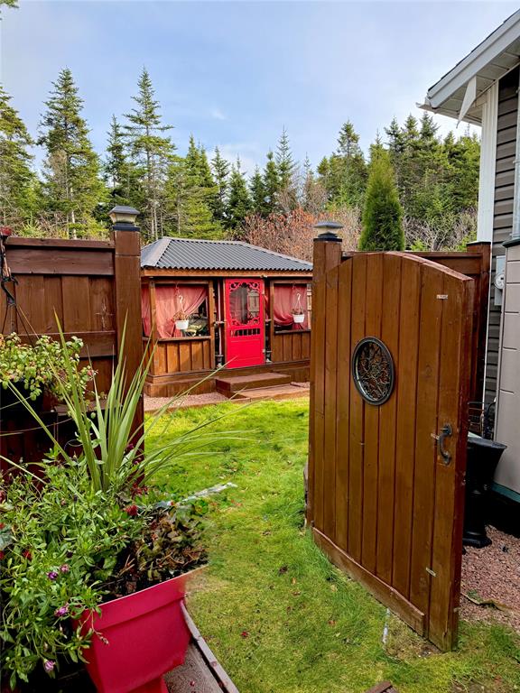 2 MAIN ROAD, GOOSEBERRY COVE, Newfoundland, Canada A0E 2A0, ,1 BathroomBathrooms,Residential,Sale Pending,MAIN ROAD,6040