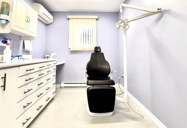 322 MEMORIAL DRIVE, CLARENVILLE, Newfoundland, Canada A5A 1P3, ,0,Commercial,For Sale,MEMORIAL DRIVE,6041