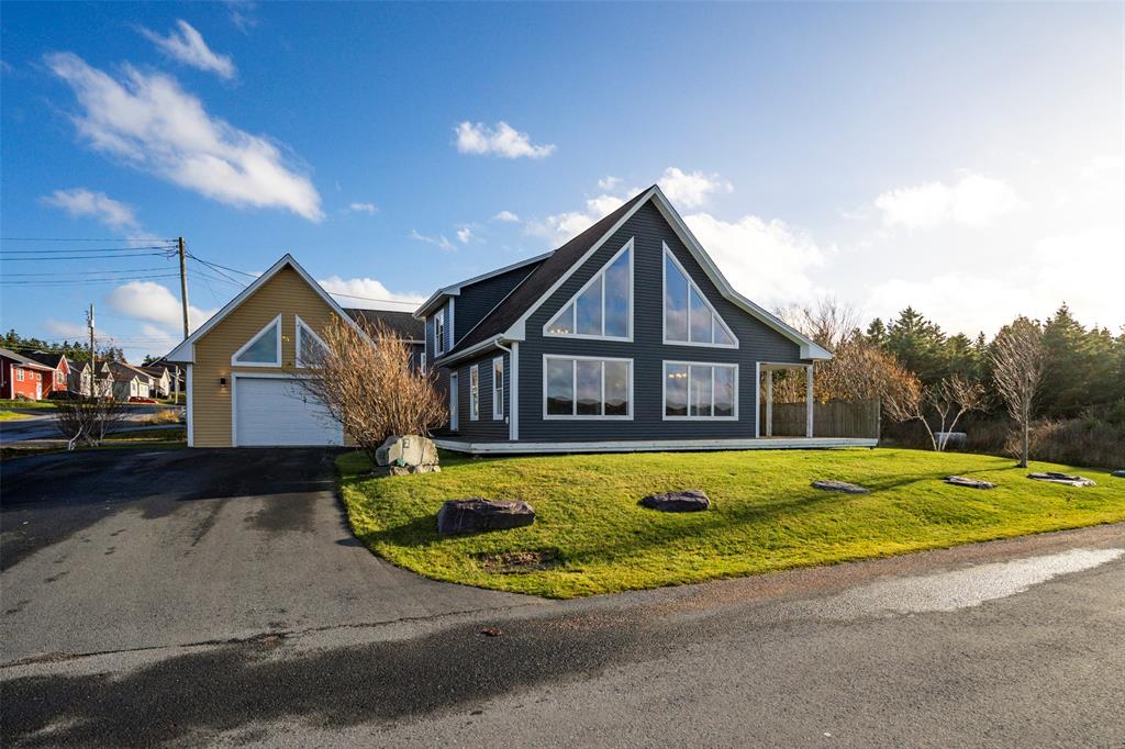 2 BAY SHORE ESTATES, BAY ROBERTS, Newfoundland, Canada A0A 1G0, ,1 BathroomBathrooms,Residential,Sold,BAY SHORE ESTATES,6043