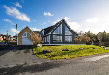 2 BAY SHORE ESTATES, BAY ROBERTS, Newfoundland, Canada A0A 1G0, ,1 BathroomBathrooms,Residential,Sold,BAY SHORE ESTATES,6043