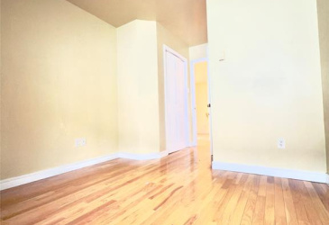 21 VIKING STREET, CLARENVILLE, Newfoundland, Canada A5A 2A7, ,1 BathroomBathrooms,Residential,Sold,VIKING STREET,6045