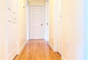 21 VIKING STREET, CLARENVILLE, Newfoundland, Canada A5A 2A7, ,1 BathroomBathrooms,Residential,Sold,VIKING STREET,6045