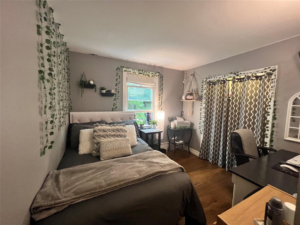 109 CONCEPTION BAY HIGHWAY, CLARKE'S BEACH, Newfoundland, Canada A0A 1W0, ,1 BathroomBathrooms,Mixed,For Sale,CONCEPTION BAY HIGHWAY,6048