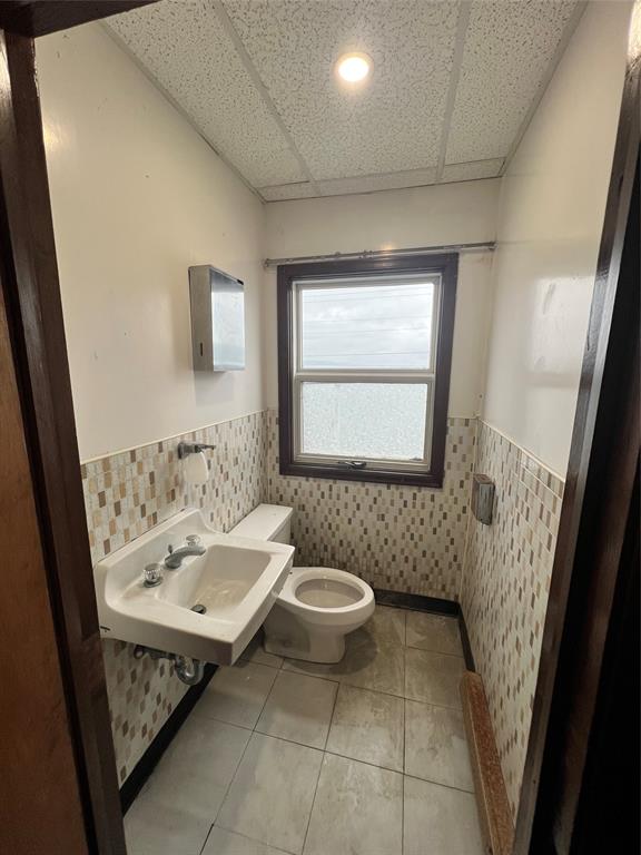 109 CONCEPTION BAY HIGHWAY, CLARKE'S BEACH, Newfoundland, Canada A0A 1W0, ,1 BathroomBathrooms,Mixed,For Sale,CONCEPTION BAY HIGHWAY,6048