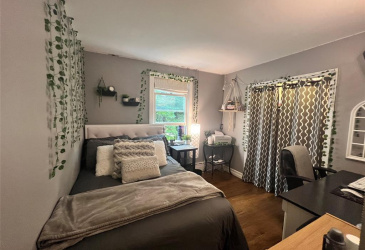 109 CONCEPTION BAY HIGHWAY, CLARKE'S BEACH, Newfoundland, Canada A0A 1W0, ,1 BathroomBathrooms,Mixed,For Sale,CONCEPTION BAY HIGHWAY,6048