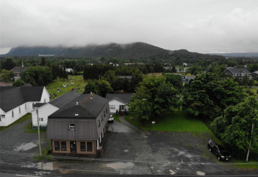 109 CONCEPTION BAY HIGHWAY, CLARKE'S BEACH, Newfoundland, Canada A0A 1W0, ,1 BathroomBathrooms,Mixed,For Sale,CONCEPTION BAY HIGHWAY,6048