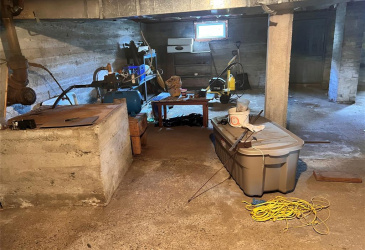 64 NORTH RIVER ROAD, NORTH RIVER, Newfoundland, Canada A0A 3C0, ,1 BathroomBathrooms,Residential,For Sale,NORTH RIVER ROAD,6049