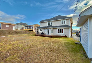 112 TERRA NOVA DRIVE, CLARENVILLE, Newfoundland, Canada A5A 1Y8, ,3 BathroomsBathrooms,Residential,For Sale,TERRA NOVA DRIVE,6062