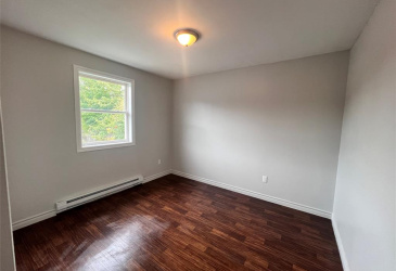 14 BADCOCK'S ROAD, BAY ROBERTS, Newfoundland, Canada A0A 3V0, ,1 BathroomBathrooms,Residential,For Sale,BADCOCK'S ROAD,6064