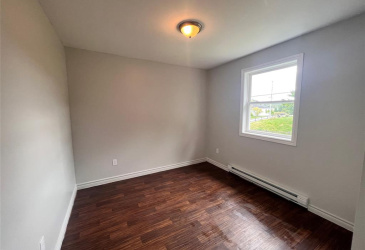 14 BADCOCK'S ROAD, BAY ROBERTS, Newfoundland, Canada A0A 3V0, ,1 BathroomBathrooms,Residential,For Sale,BADCOCK'S ROAD,6064