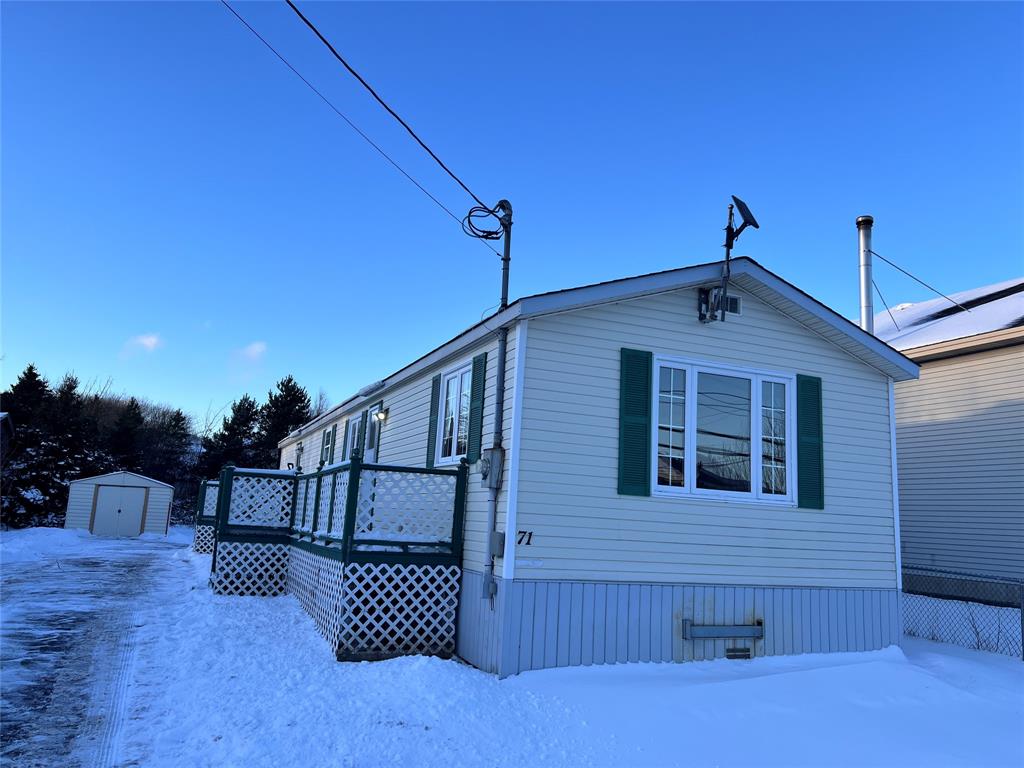 71 WATER STREET, BAY ROBERTS, Newfoundland, Canada A0A 1G0, ,1 BathroomBathrooms,Residential,For Sale,WATER STREET,6066