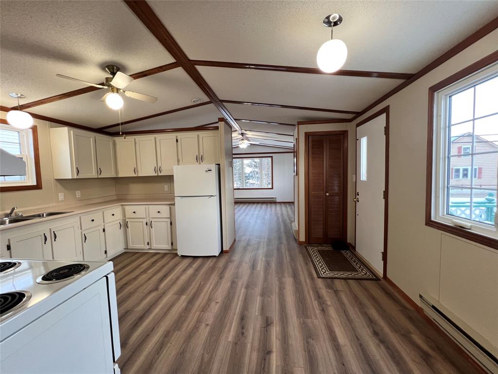 71 WATER STREET, BAY ROBERTS, Newfoundland, Canada A0A 1G0, ,1 BathroomBathrooms,Residential,For Sale,WATER STREET,6066