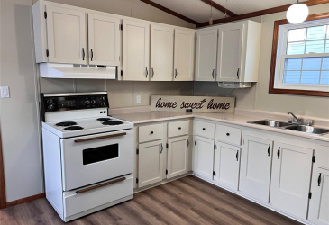 71 WATER STREET, BAY ROBERTS, Newfoundland, Canada A0A 1G0, ,1 BathroomBathrooms,Residential,For Sale,WATER STREET,6066