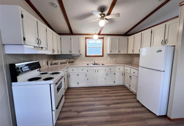 71 WATER STREET, BAY ROBERTS, Newfoundland, Canada A0A 1G0, ,1 BathroomBathrooms,Residential,For Sale,WATER STREET,6066