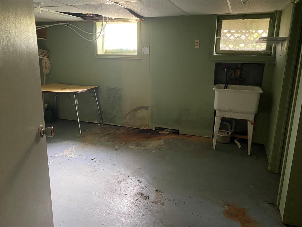 129 ROACHES LINE ROAD, ROACHES LINE, Newfoundland, Canada A0A 1W0, ,1 BathroomBathrooms,Residential,For Sale,ROACHES LINE ROAD,6067