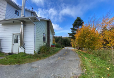 129 ROACHES LINE ROAD, ROACHES LINE, Newfoundland, Canada A0A 1W0, ,1 BathroomBathrooms,Residential,For Sale,ROACHES LINE ROAD,6067