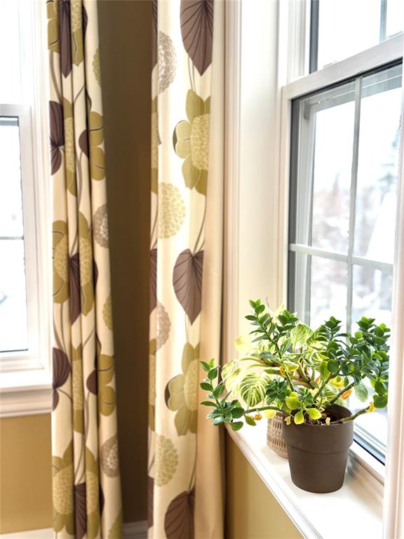 46 SUNSET DRIVE, CLARENVILLE, Newfoundland, Canada A5A 0A4, ,3 BathroomsBathrooms,Residential,Sale Pending,SUNSET DRIVE,6070