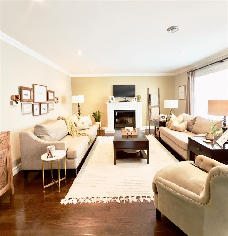 46 SUNSET DRIVE, CLARENVILLE, Newfoundland, Canada A5A 0A4, ,3 BathroomsBathrooms,Residential,Sale Pending,SUNSET DRIVE,6070