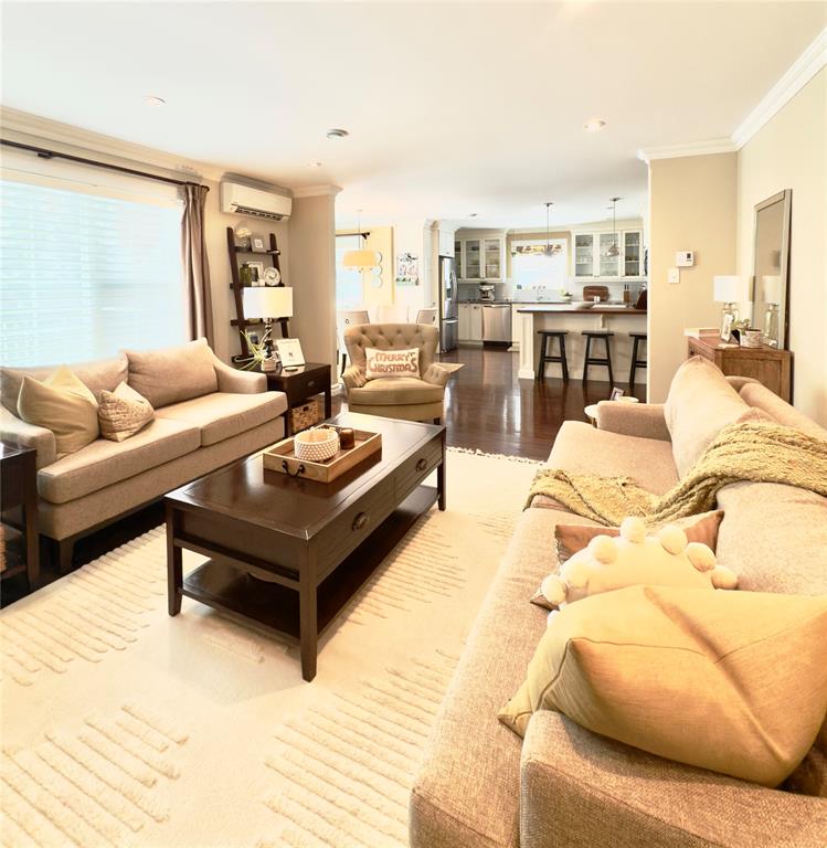 46 SUNSET DRIVE, CLARENVILLE, Newfoundland, Canada A5A 0A4, ,3 BathroomsBathrooms,Residential,Sale Pending,SUNSET DRIVE,6070