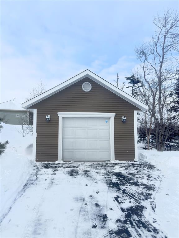 46 SUNSET DRIVE, CLARENVILLE, Newfoundland, Canada A5A 0A4, ,3 BathroomsBathrooms,Residential,Sale Pending,SUNSET DRIVE,6070