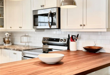 46 SUNSET DRIVE, CLARENVILLE, Newfoundland, Canada A5A 0A4, ,3 BathroomsBathrooms,Residential,Sale Pending,SUNSET DRIVE,6070