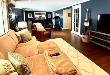 46 SUNSET DRIVE, CLARENVILLE, Newfoundland, Canada A5A 0A4, ,3 BathroomsBathrooms,Residential,Sale Pending,SUNSET DRIVE,6070