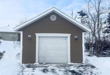 46 SUNSET DRIVE, CLARENVILLE, Newfoundland, Canada A5A 0A4, ,3 BathroomsBathrooms,Residential,Sale Pending,SUNSET DRIVE,6070