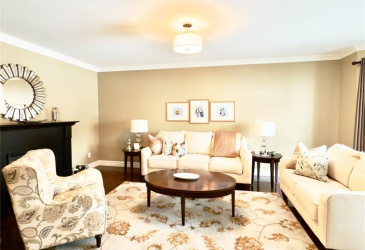 46 SUNSET DRIVE, CLARENVILLE, Newfoundland, Canada A5A 0A4, ,3 BathroomsBathrooms,Residential,Sale Pending,SUNSET DRIVE,6070