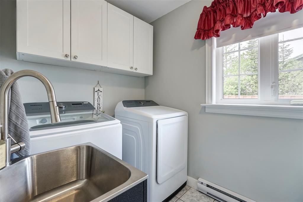 355 ROACHES LINE, ROACHES LINE, Newfoundland, Canada A0A 1W0, ,1 BathroomBathrooms,Residential,For Sale,ROACHES LINE,6072