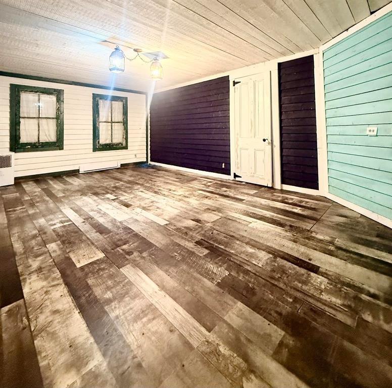 60 CORMACK DRIVE, CLARENVILLE, Newfoundland, Canada A5A 1C6, ,3 BathroomsBathrooms,Residential,For Sale,CORMACK DRIVE,6075