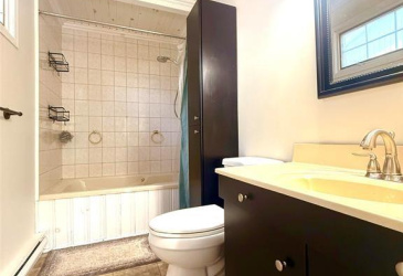 60 CORMACK DRIVE, CLARENVILLE, Newfoundland, Canada A5A 1C6, ,3 BathroomsBathrooms,Residential,For Sale,CORMACK DRIVE,6075