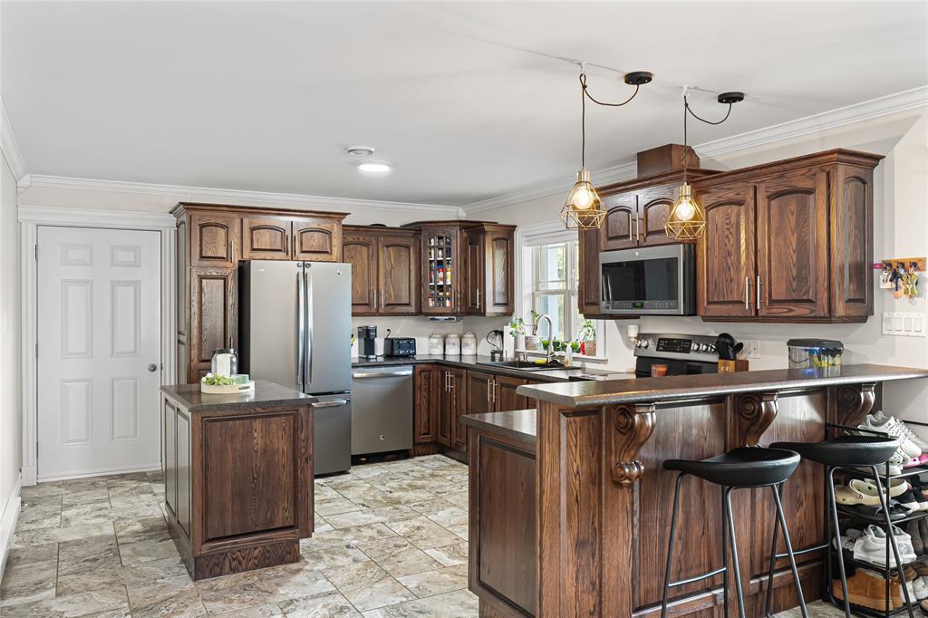 203 MARINE DRIVE, MARYSTOWN, Newfoundland, Canada A0E 2M0, ,2 BathroomsBathrooms,Residential,For Sale,MARINE DRIVE,6077