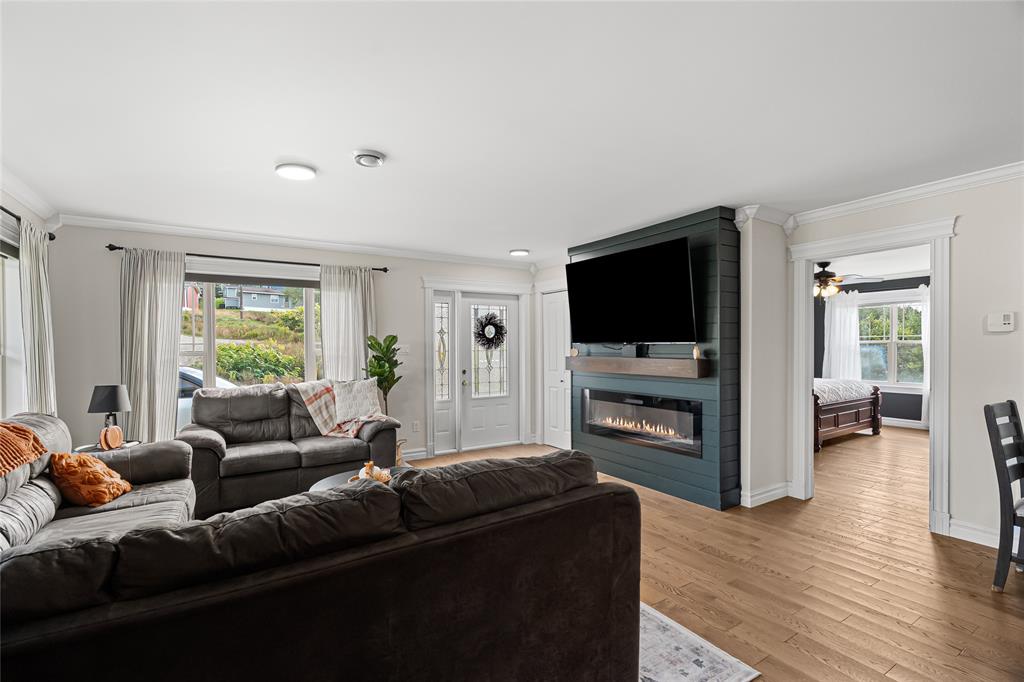 203 MARINE DRIVE, MARYSTOWN, Newfoundland, Canada A0E 2M0, ,2 BathroomsBathrooms,Residential,For Sale,MARINE DRIVE,6077