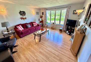 33 OCEANVIEW CRESCENT, BROOKLYN, Newfoundland, Canada A0C 1V0, ,1 BathroomBathrooms,Residential,For Sale,OCEANVIEW CRESCENT,6087