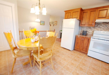 17 BISHOP'S ROAD, BAY ROBERTS, Newfoundland, Canada A0A 1G0, ,1 BathroomBathrooms,Residential,For Sale,BISHOP'S ROAD,6088