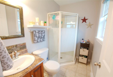 17 BISHOP'S ROAD, BAY ROBERTS, Newfoundland, Canada A0A 1G0, ,1 BathroomBathrooms,Residential,For Sale,BISHOP'S ROAD,6088