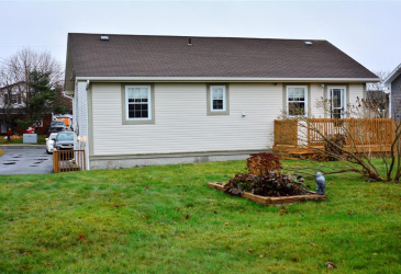 17 BISHOP'S ROAD, BAY ROBERTS, Newfoundland, Canada A0A 1G0, ,1 BathroomBathrooms,Residential,For Sale,BISHOP'S ROAD,6088