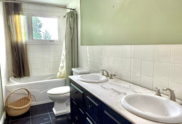 5 OLD MILL ROAD, CLARENVILLE, Newfoundland, Canada A5A 1V2, ,1 BathroomBathrooms,Residential,For Sale,OLD MILL ROAD,6091